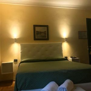 Kamer met een King Size Bed